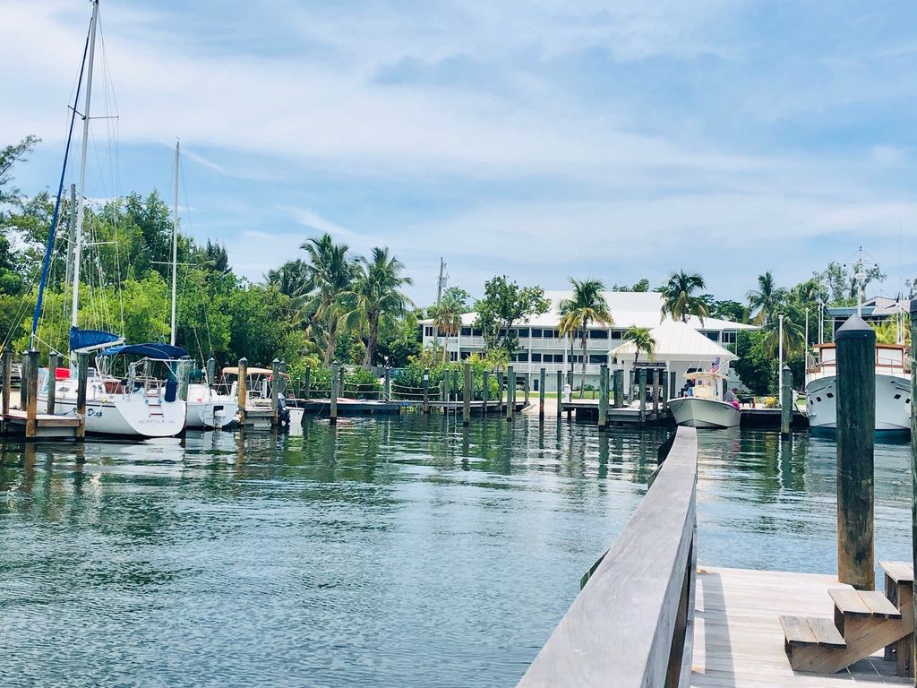 Banana Bay Exterior